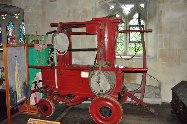 03 06 15_4525.JPG - THE OLDEST KNOWN FIRE ENGINE - 1728!! - BNSS TRIP TO WILTSHIRE - 3.6.15 - GREAT WISHFORD